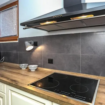 Apartman R.R. Omis Exterior photo