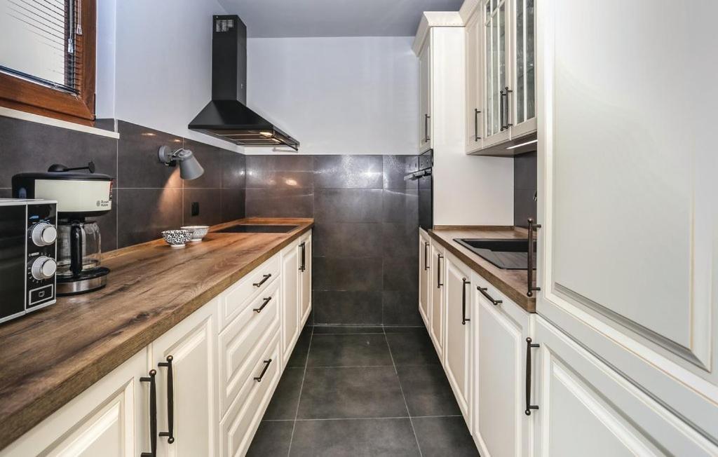Apartment R.r. Omis